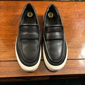 Vince Leather Sneakers